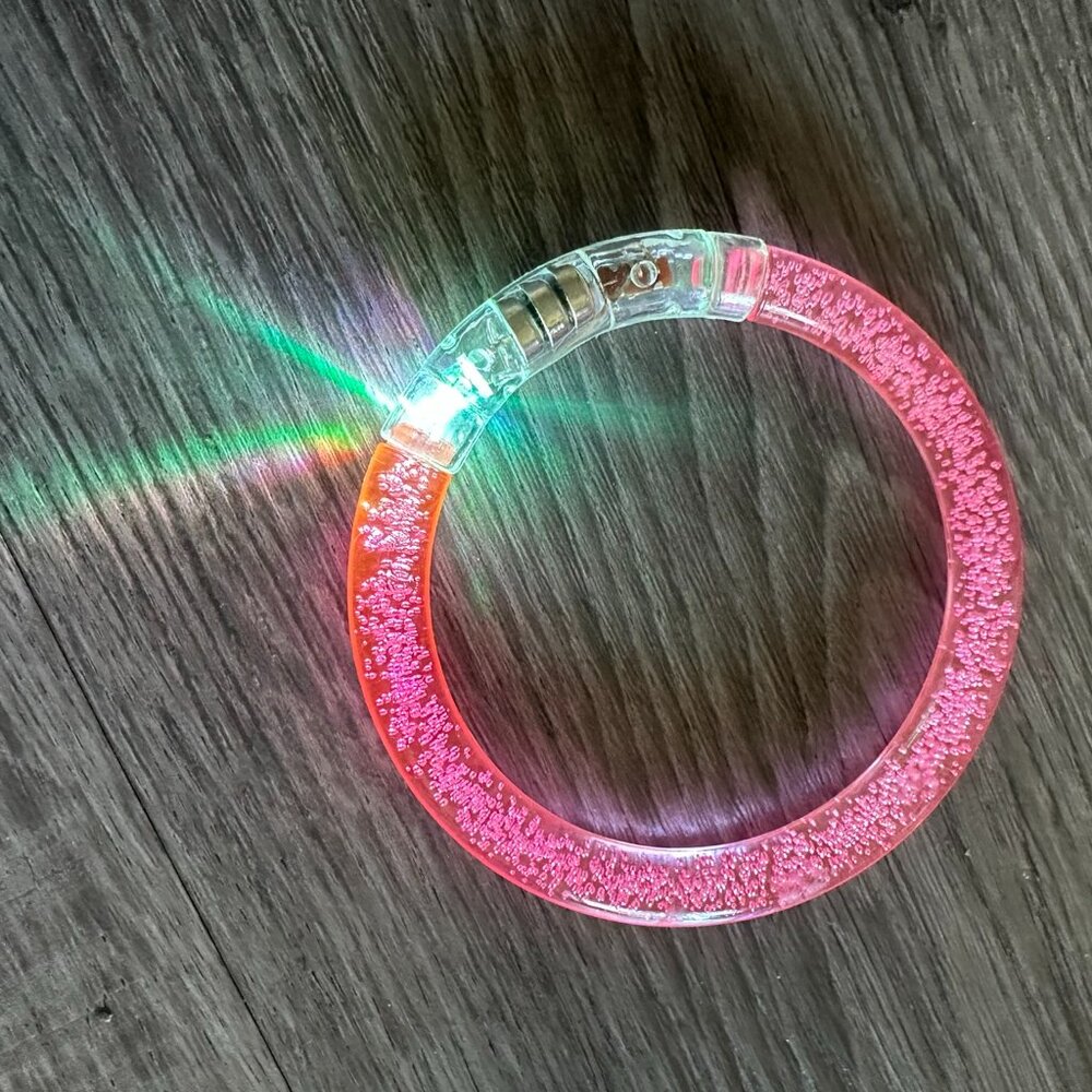 Pink Light Up Bracelet - Turn On / Off